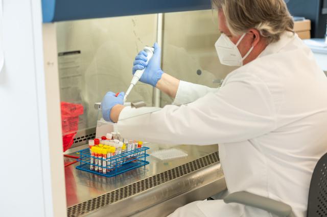 Robert Pyatt, Ph.D., in the CLIA Covid lab at Kean University