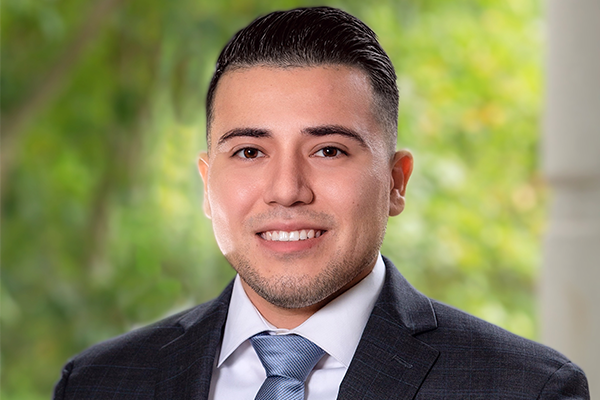 Portrait shot of Kean alumnus Eduardo Sotomayor